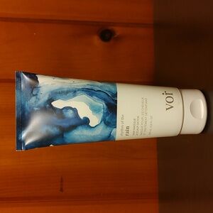 VOR rhythm of the rain hair masque & scalp detox